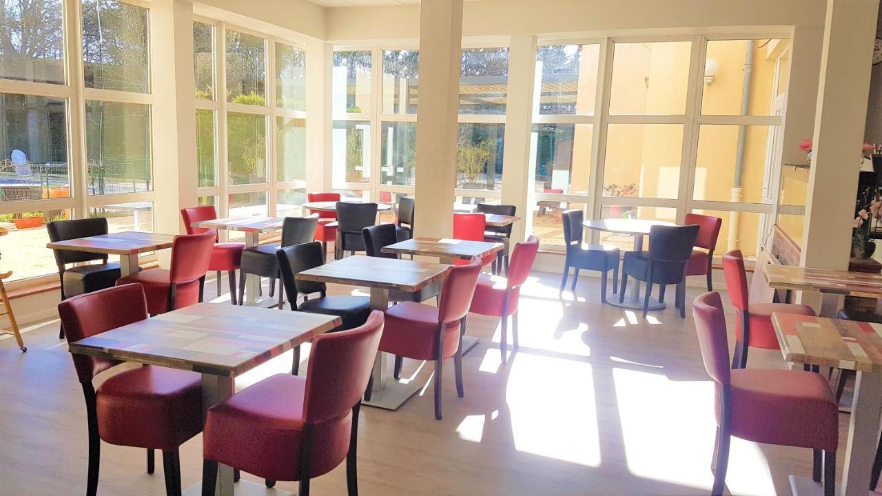 Hotel La Berangere Pérouges Eksteriør bilde